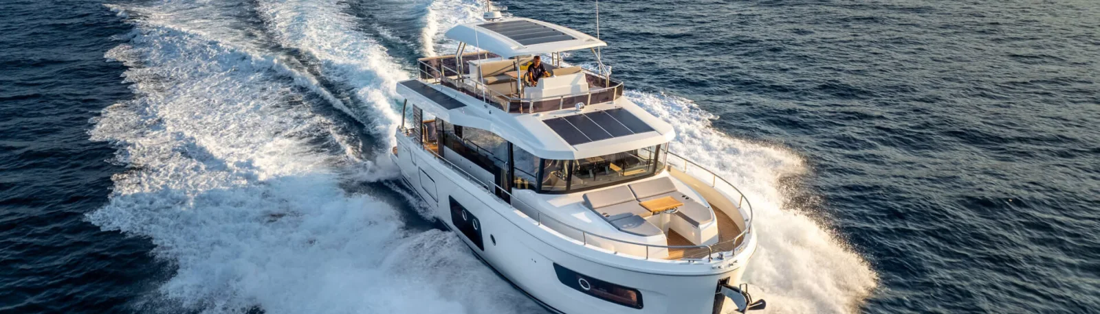 Beneteau Swift Trawler 54