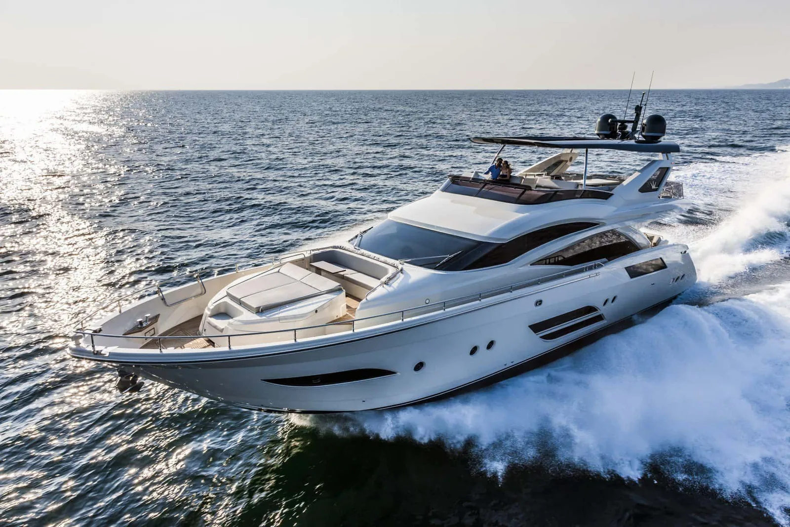 Dominator 800