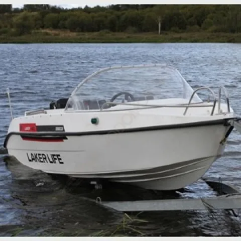 Laker V450
