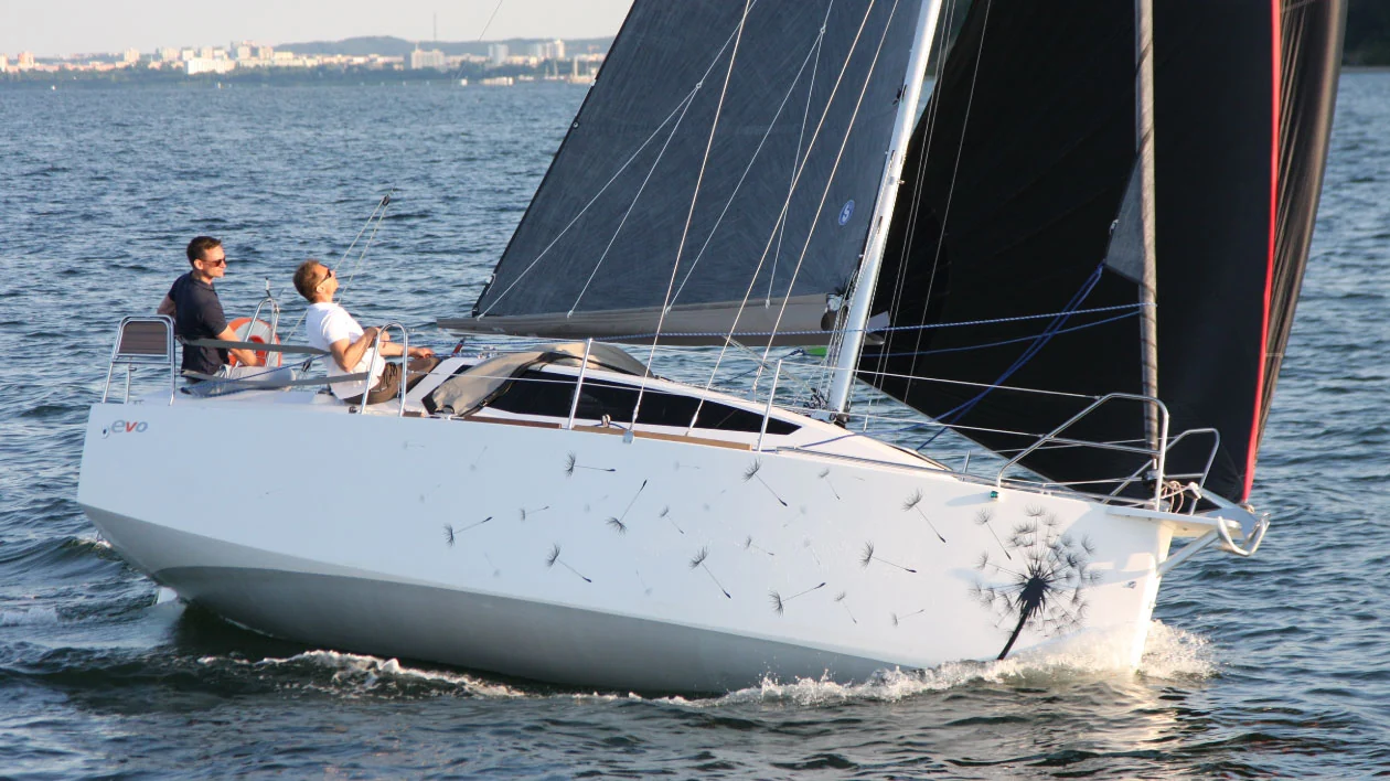 Maxus 24 Evo
