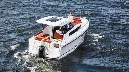 870 Revo