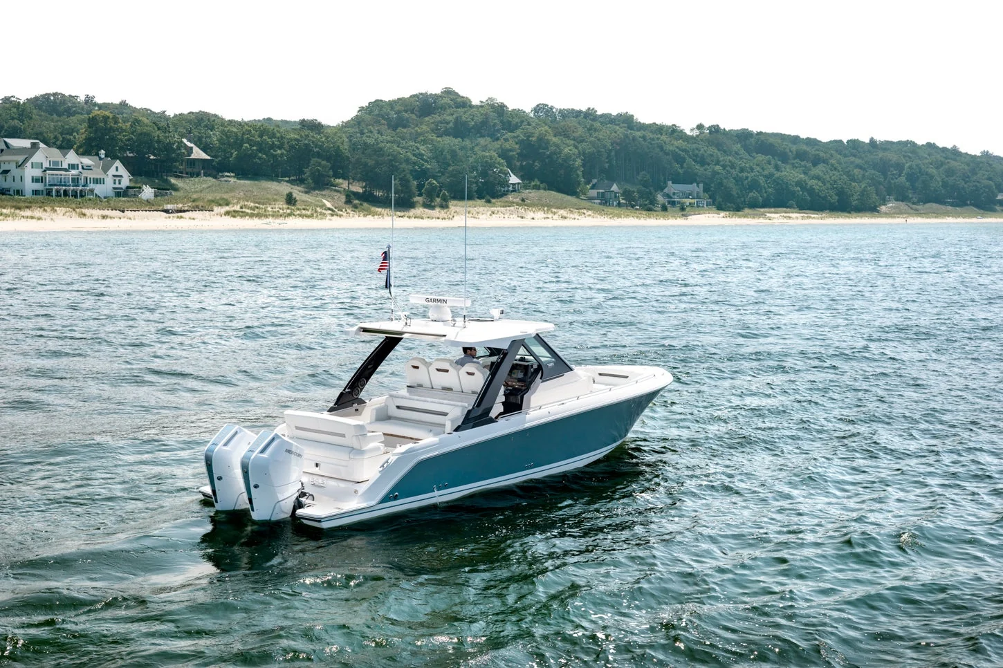 Tiara Yachts 34 LS