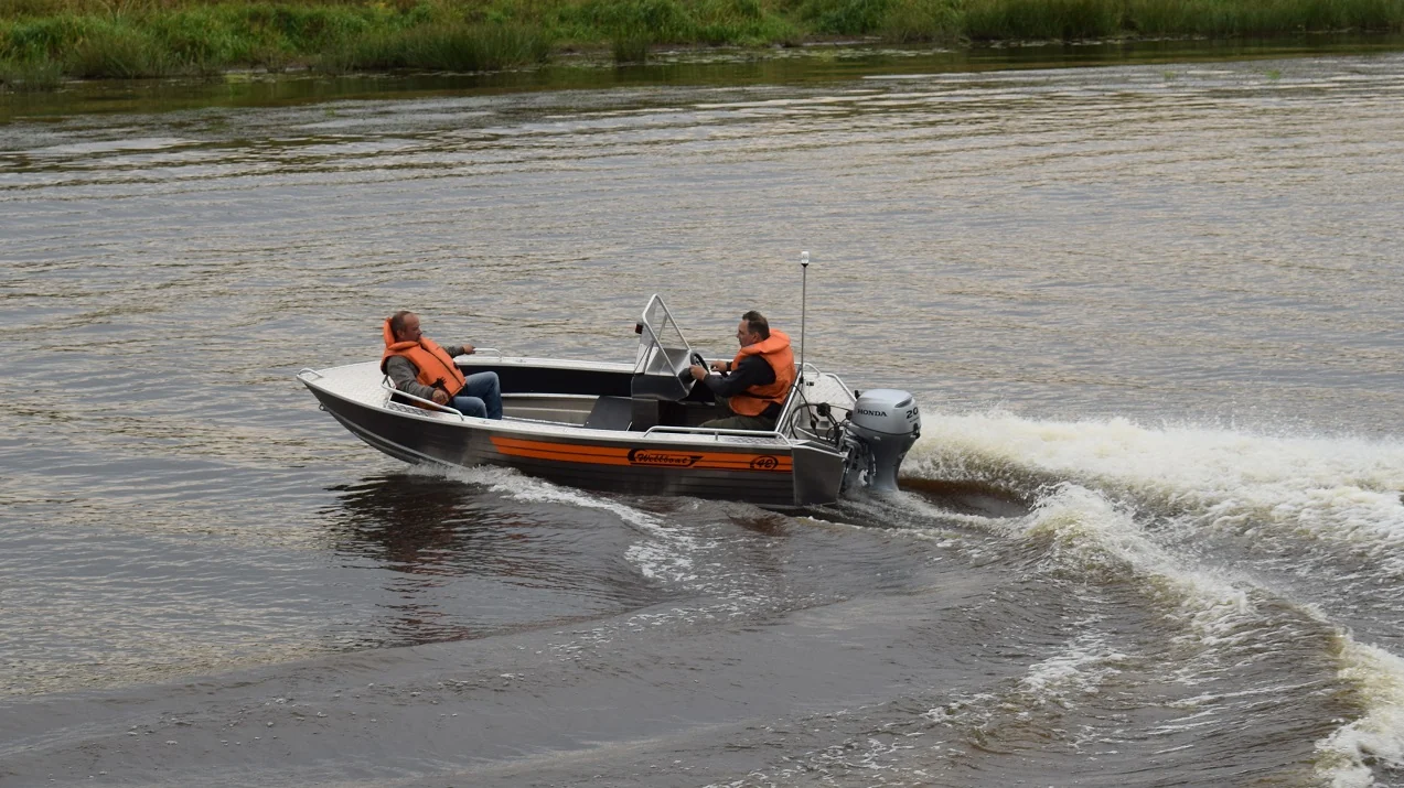 Wellboat 42 Consol