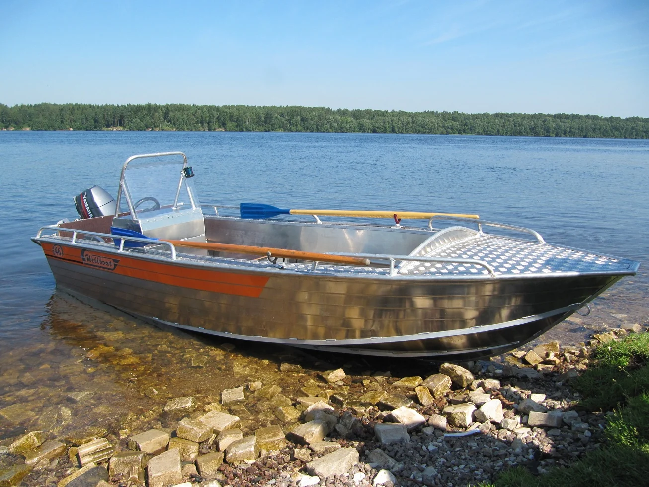 Wellboat 46 Consol