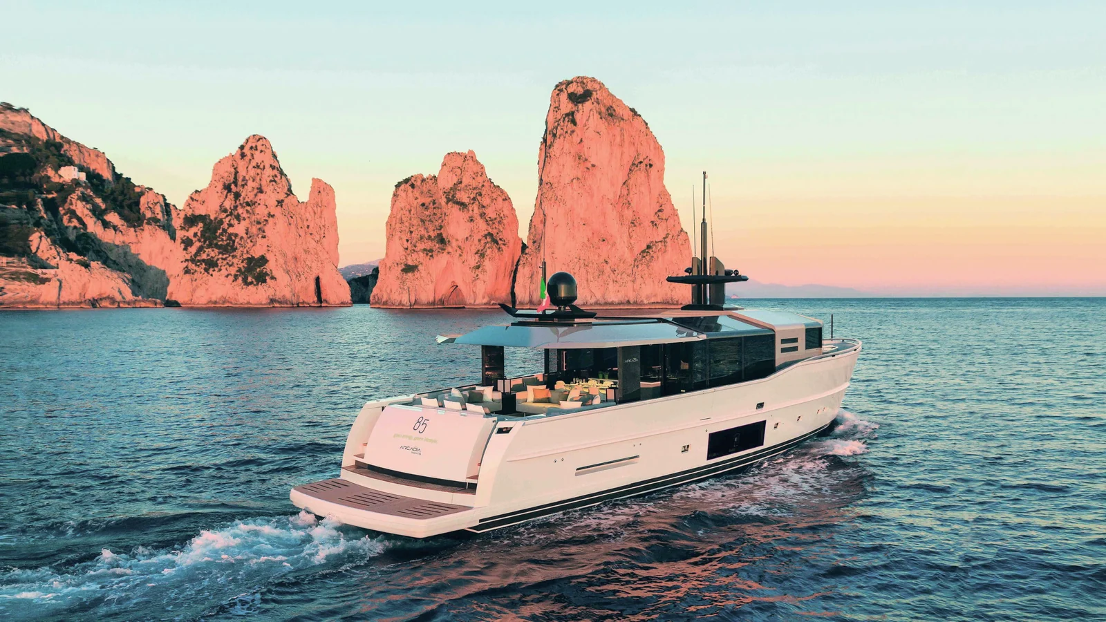 Arcadia Yachts A85