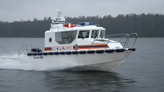 Astron Marine Corvette 850