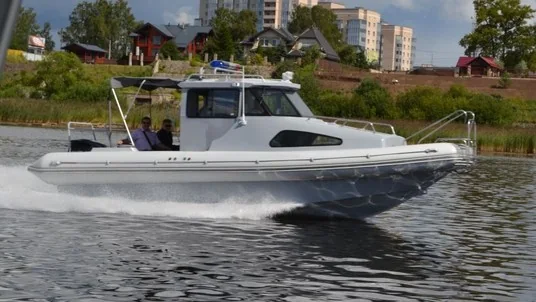 Astron Marine Marlin 830 Cabin