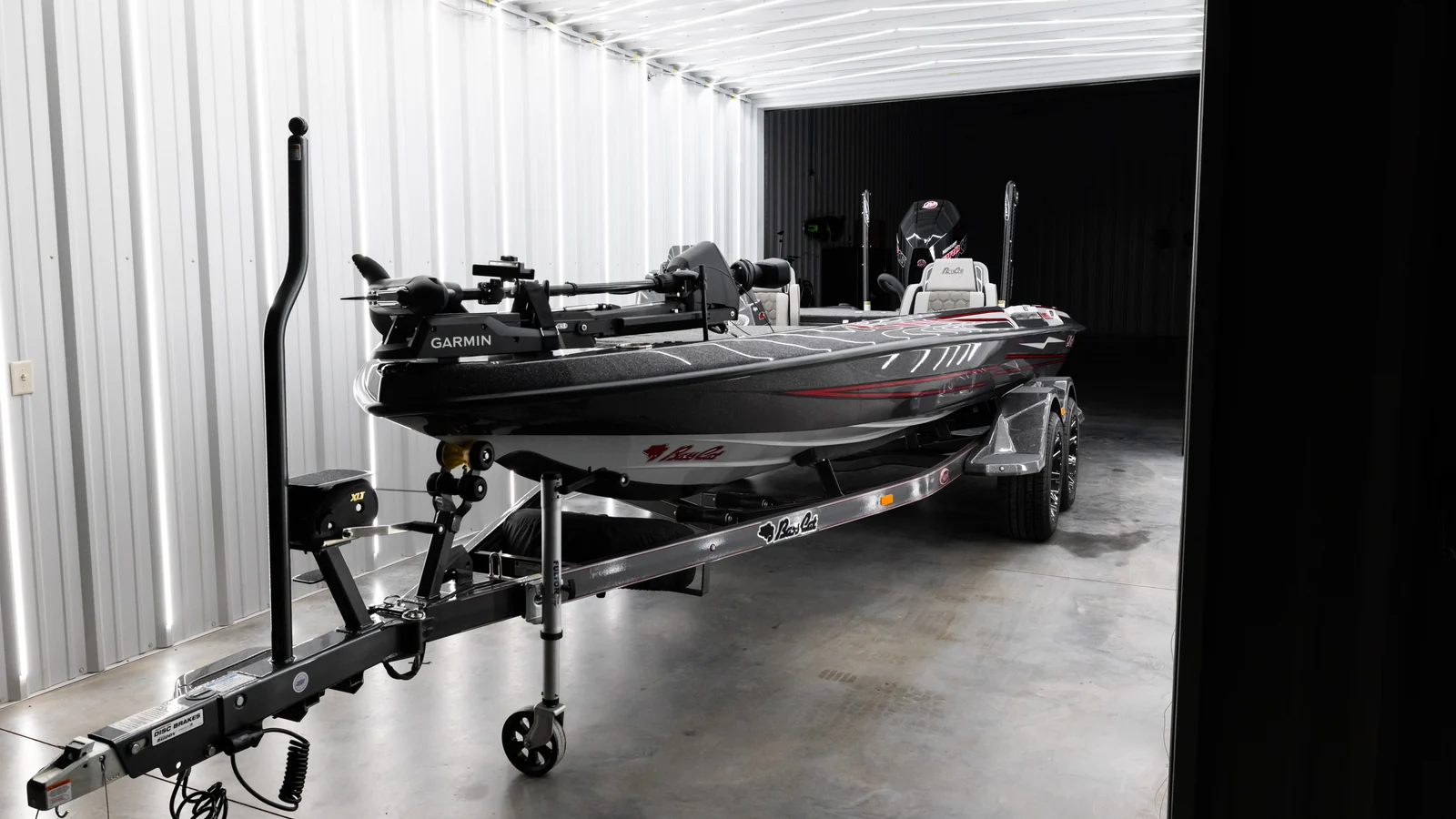 Bass Cat Lynx STS