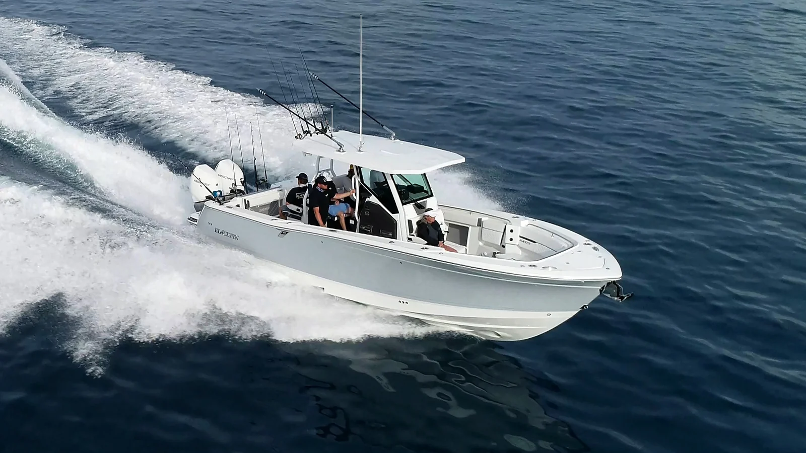 Blackfin 302CC