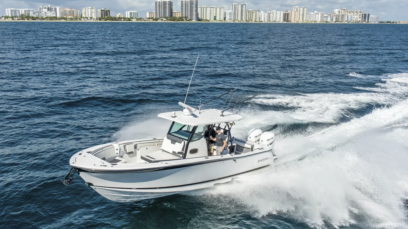 Blackfin 332CC