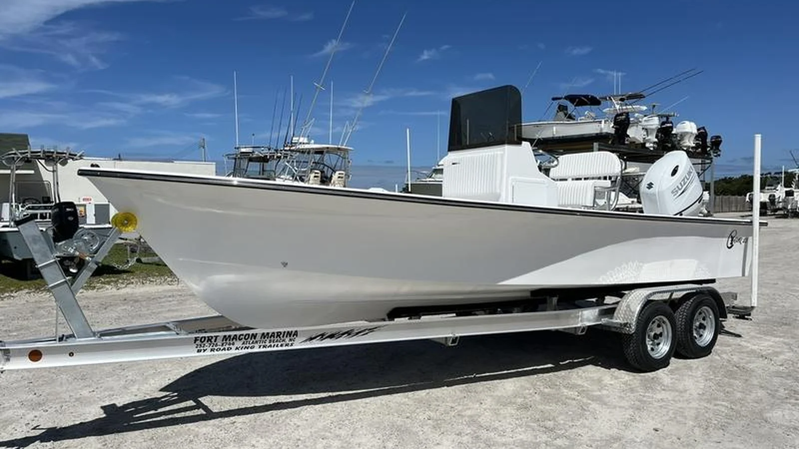 C-Hawk 23 Center Console