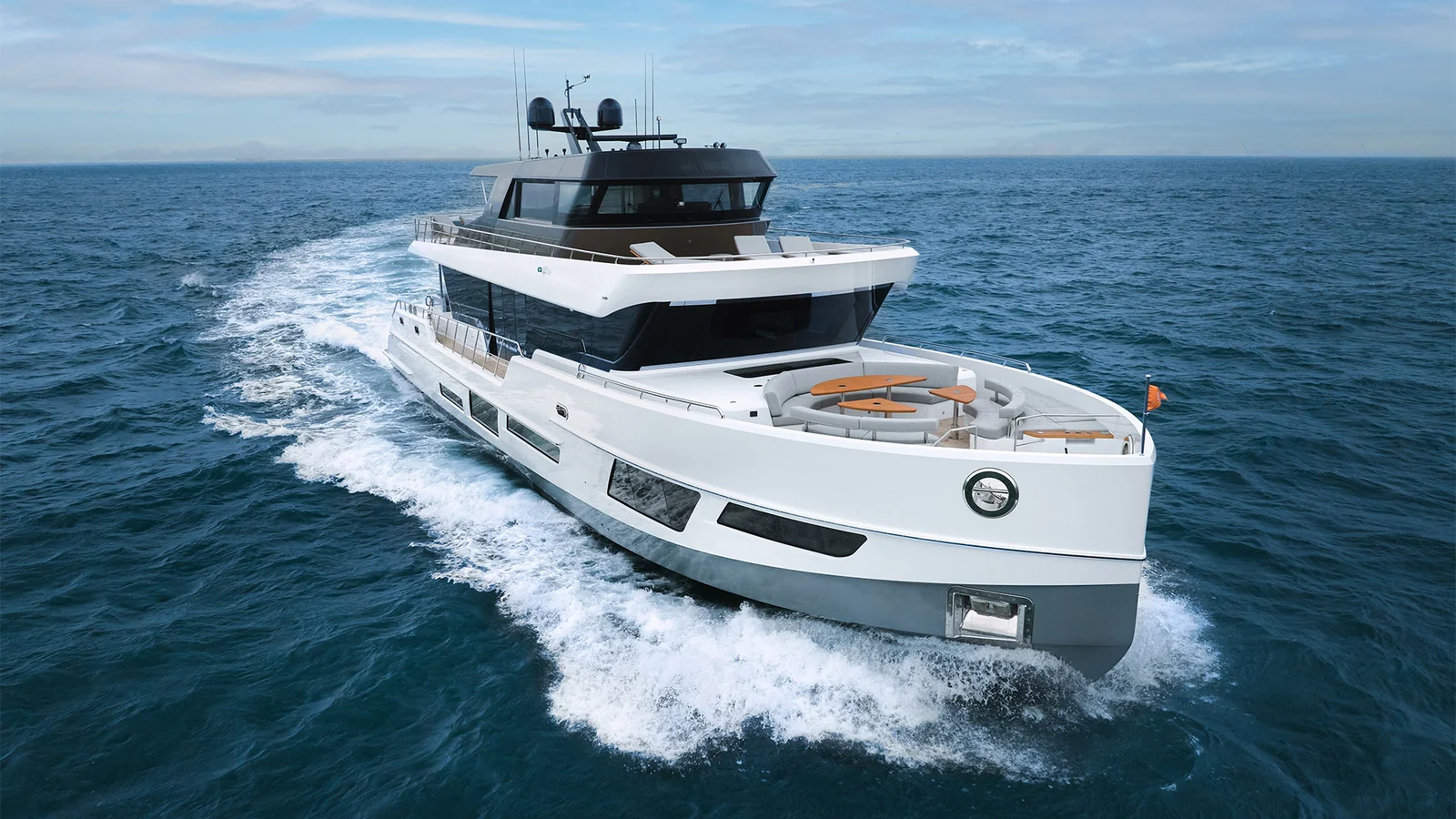 CL Yachts CLX96