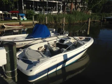 186 Bowrider