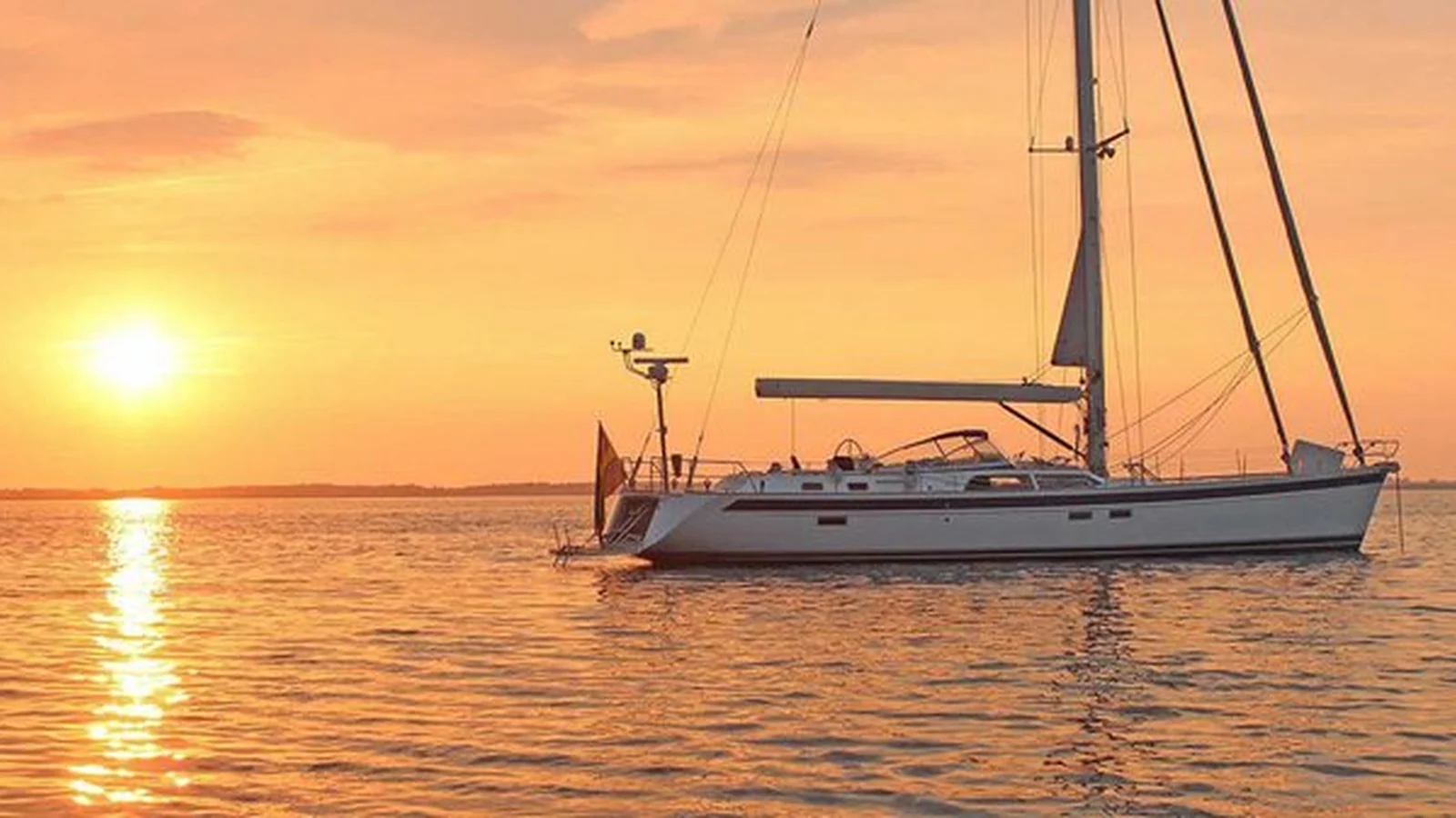 Hallberg-Rassy 64