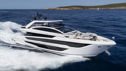 Pearl 82