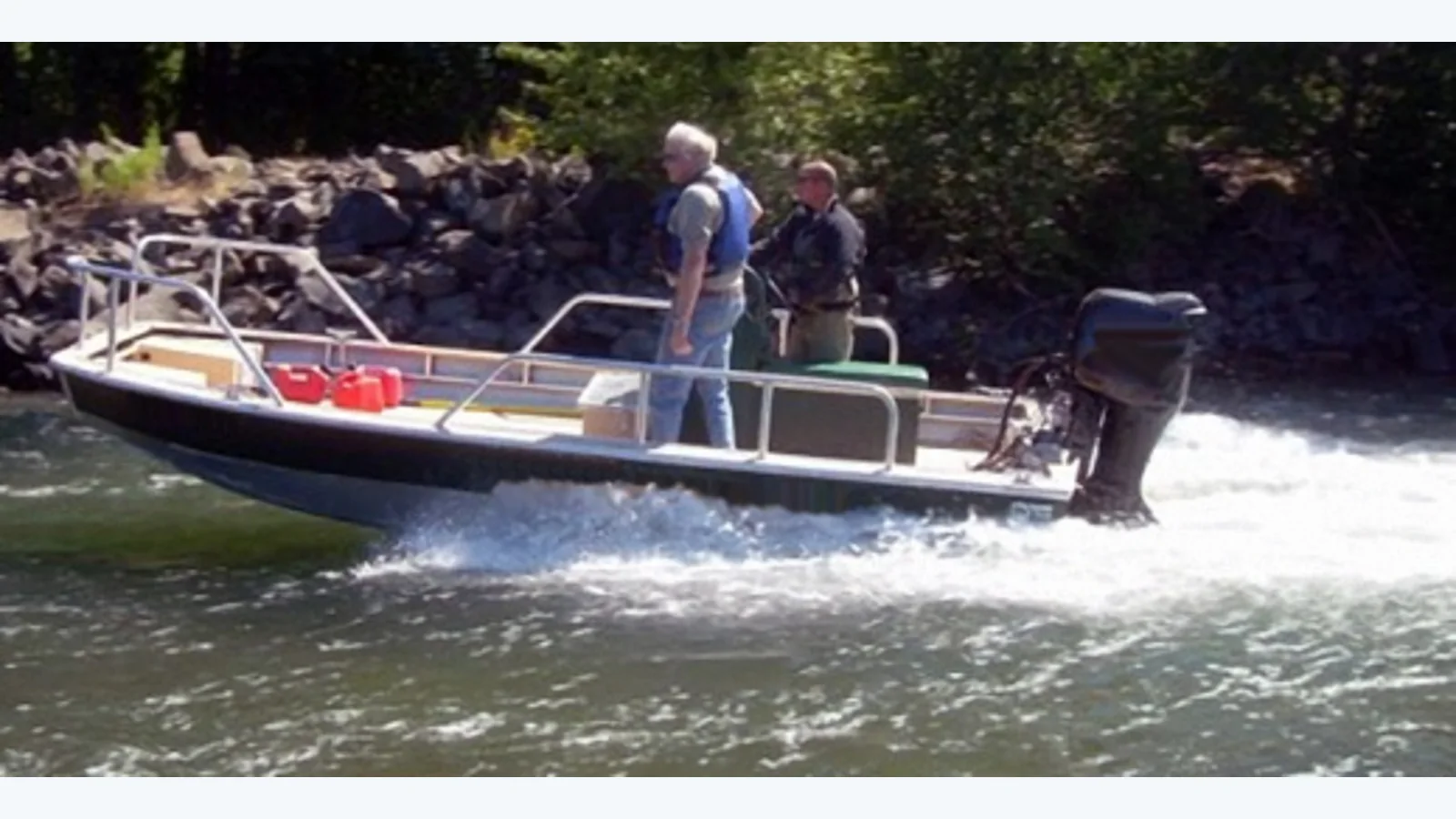 Tailwind 548
