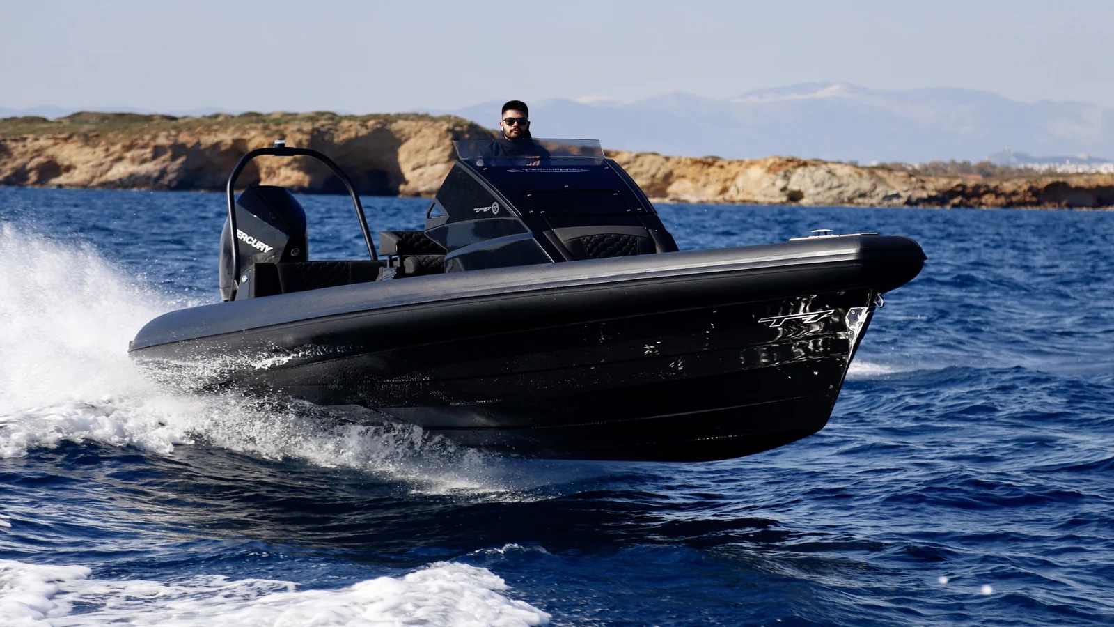 Technohull GT7